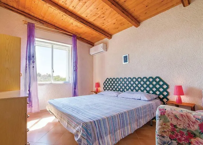 Casa Giuseppe Менфи